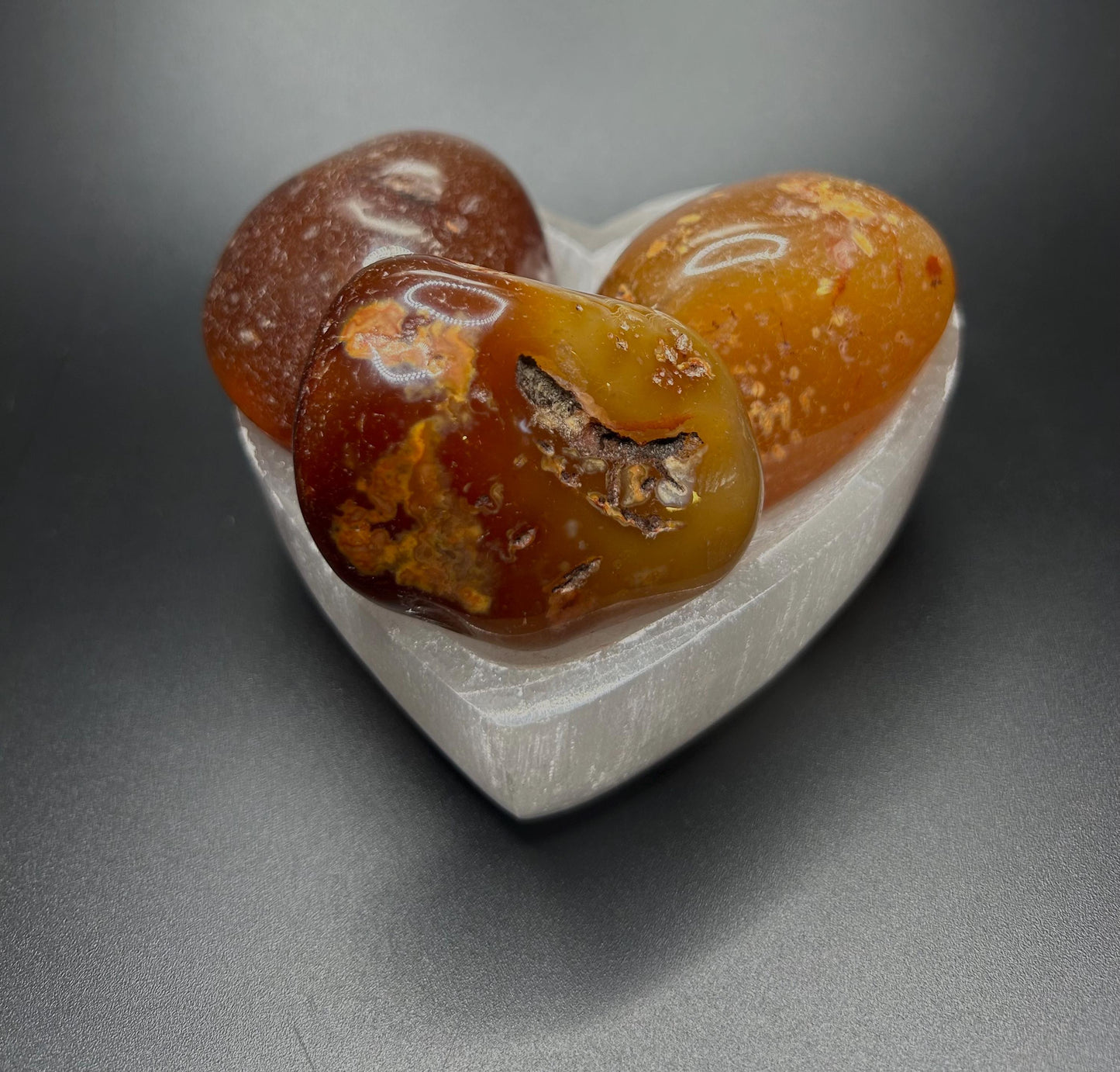 Tumbled Carnelian Stone,Healing Crystal for Creativity, Motivation, and Energy, Genuine Carnelian Gemstone for Meditation