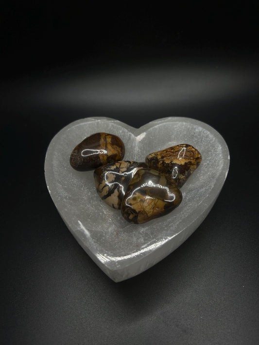 Natural Stone, Crystals For Healing, Protective nergy, Nguni Jasper 1x