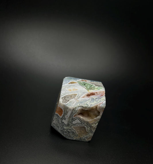 Moss Agate, Heart Chakra Healing Stone for Self Love, Raw Natural Crystal for Energy Cleansing, Emotion