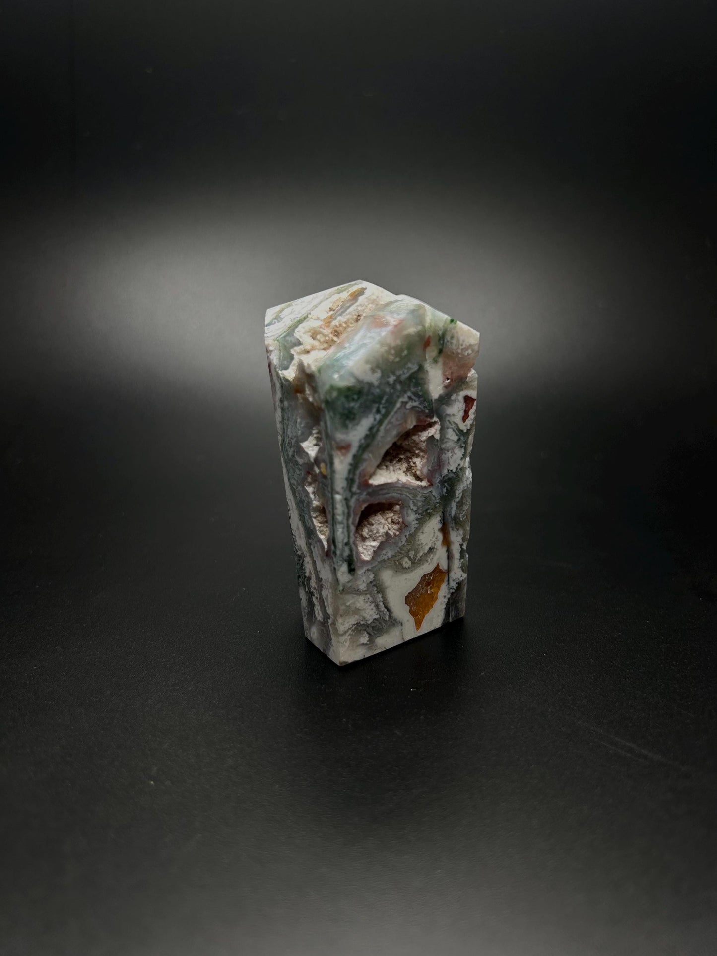 Natural Raw Crystal , Moss Agate, Heart Chakra Healing Stone for Self Love, Energy Cleansing, Emotion