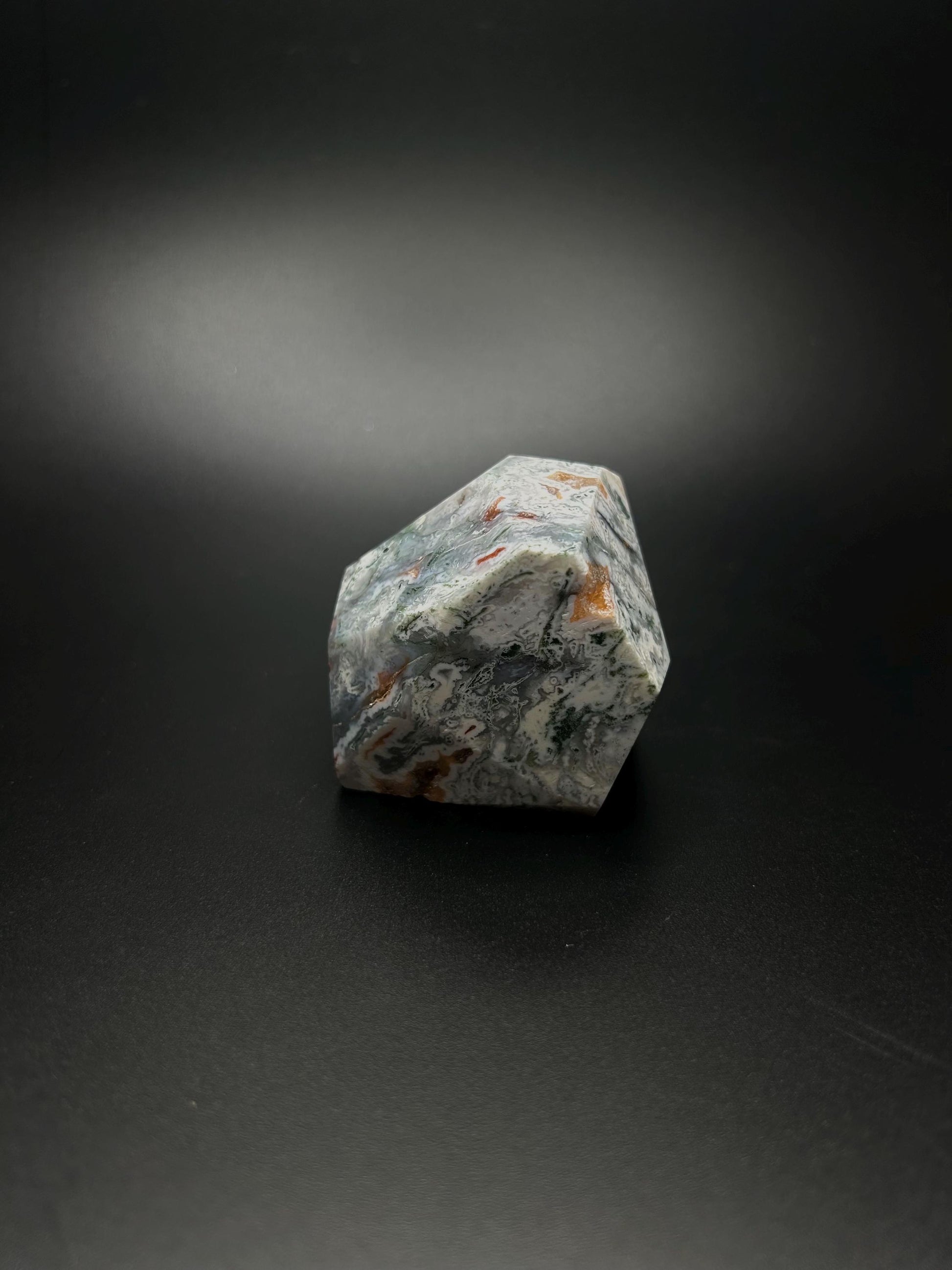 Crystal Healing, Moss Agate Raw Natural Crystal, Heart Chakra Healing Stone for Self Love, Energy Cleansing, Emotion