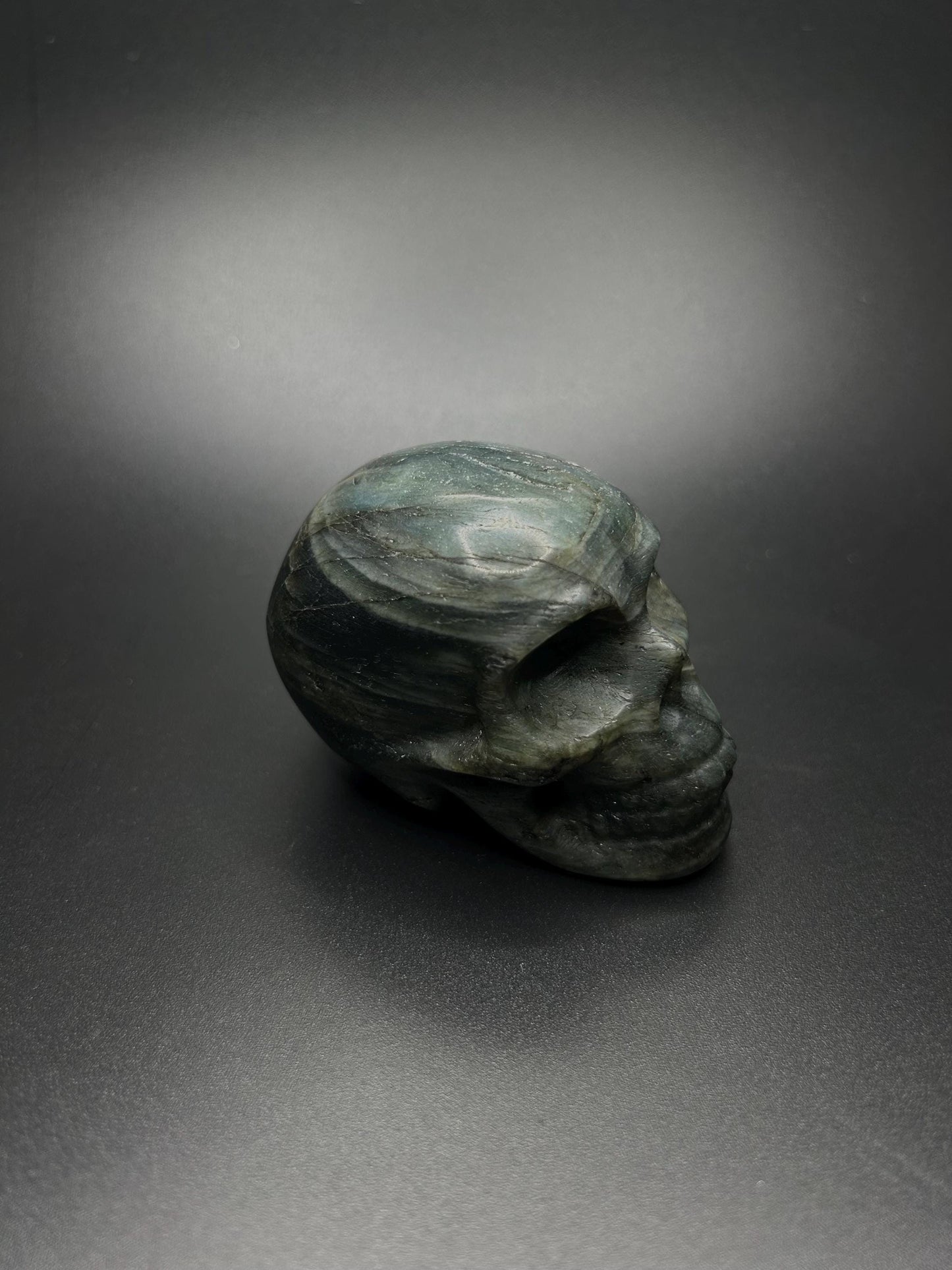 Natural Labradorite Crystal Stone, Healing Labradorite Skull Stone for Intuition, Protection, Chakra Meditation Crystal, Raw Labradorite