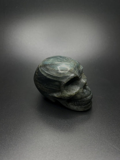 Natural Labradorite Crystal Stone, Healing Labradorite Skull Stone for Intuition, Protection, Chakra Meditation Crystal, Raw Labradorite
