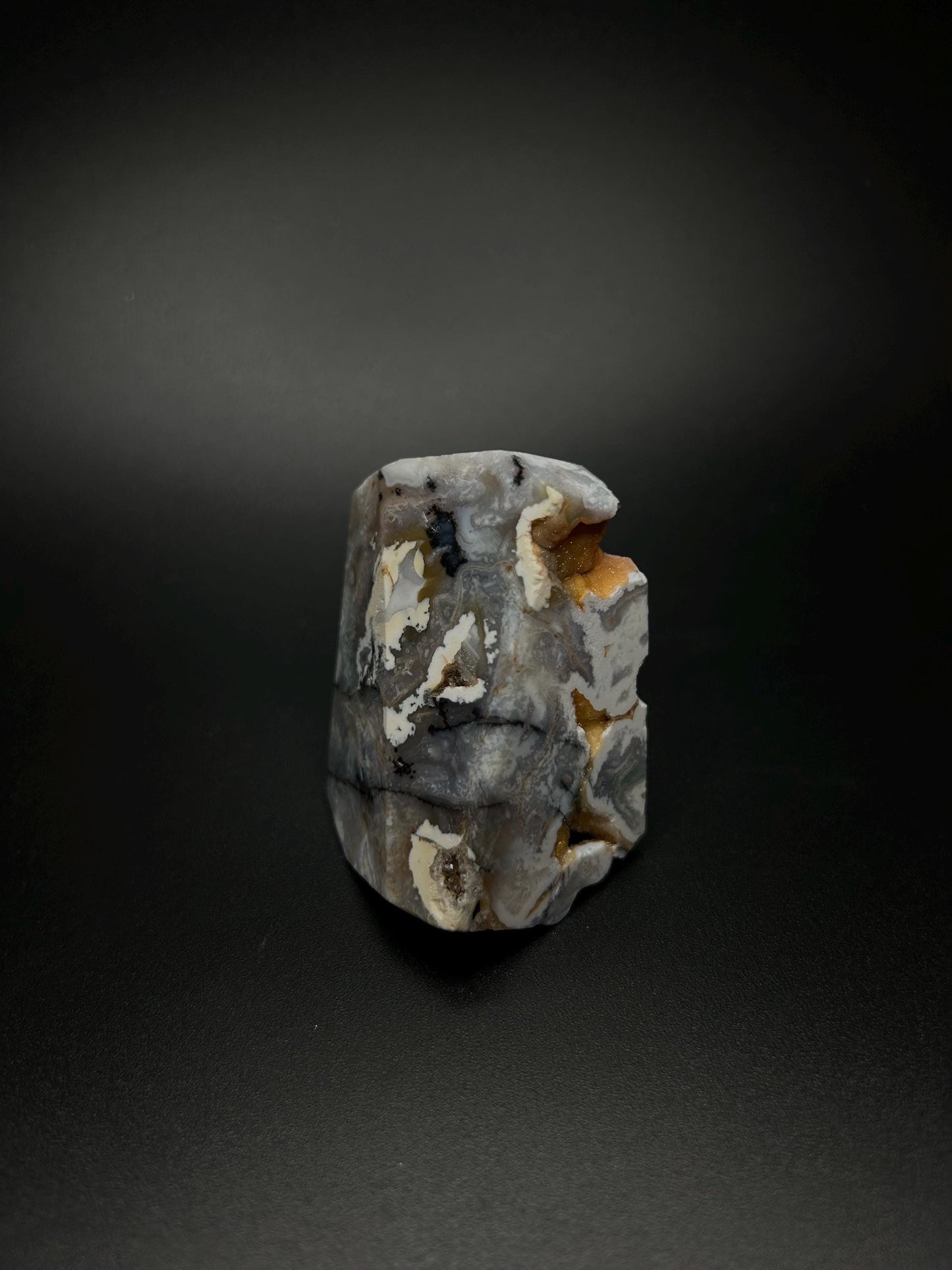 Pink Moss Agate Crystal, Heart Chakra Healing Stone for Self Love And Balance, Raw Natural Moss Agate Crystal for Energy Cleansing, Emotion