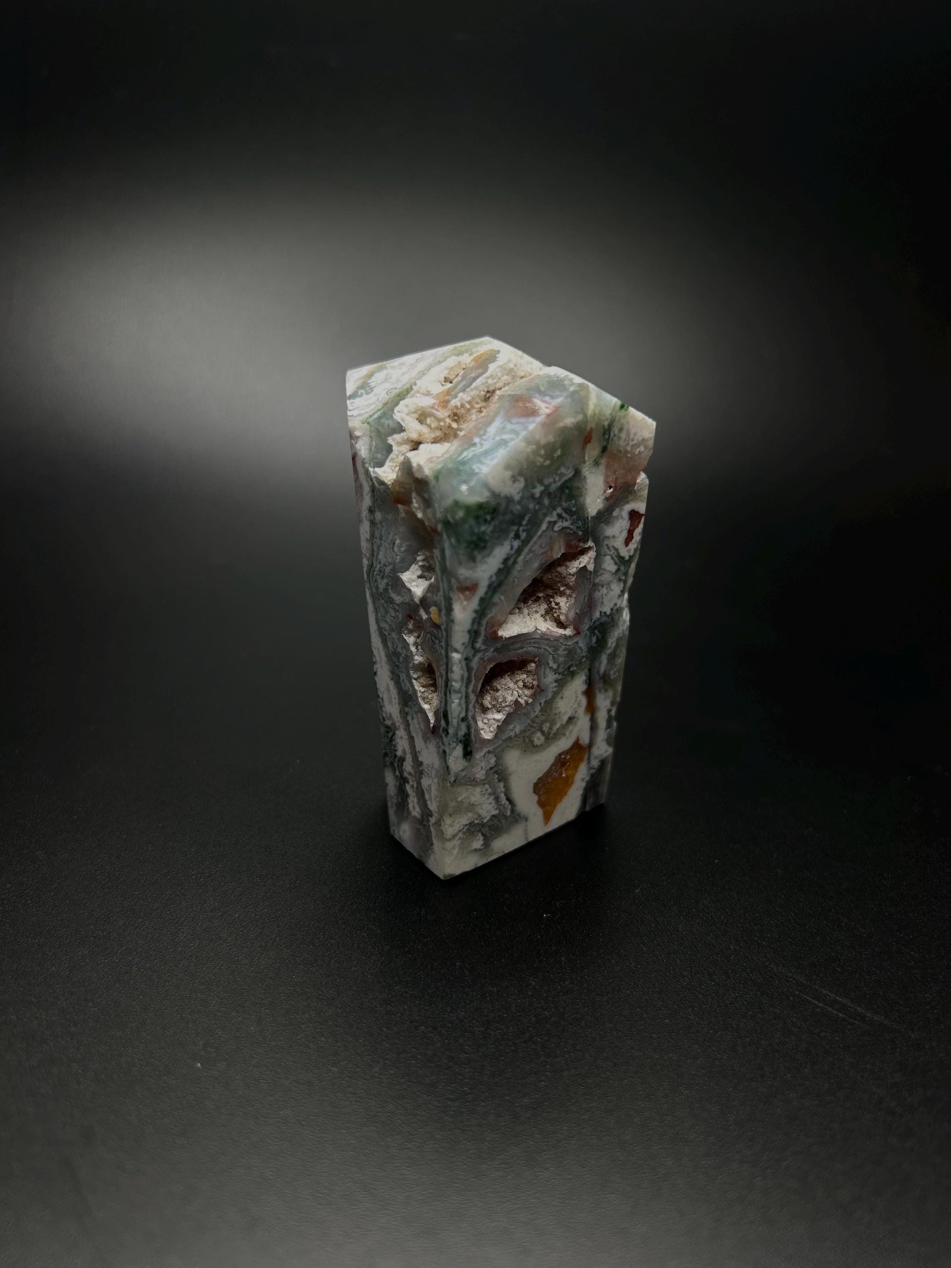 Natural Raw Crystal , Moss Agate, Heart Chakra Healing Stone for Self Love, Energy Cleansing, Emotion