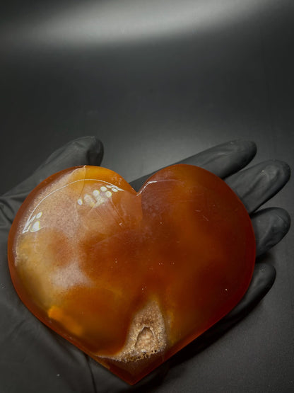 Polished Carnelian Heart, Reiki Healing Crystal for Confidence, Energy & Passion, Great Gift for Crystal Lovers