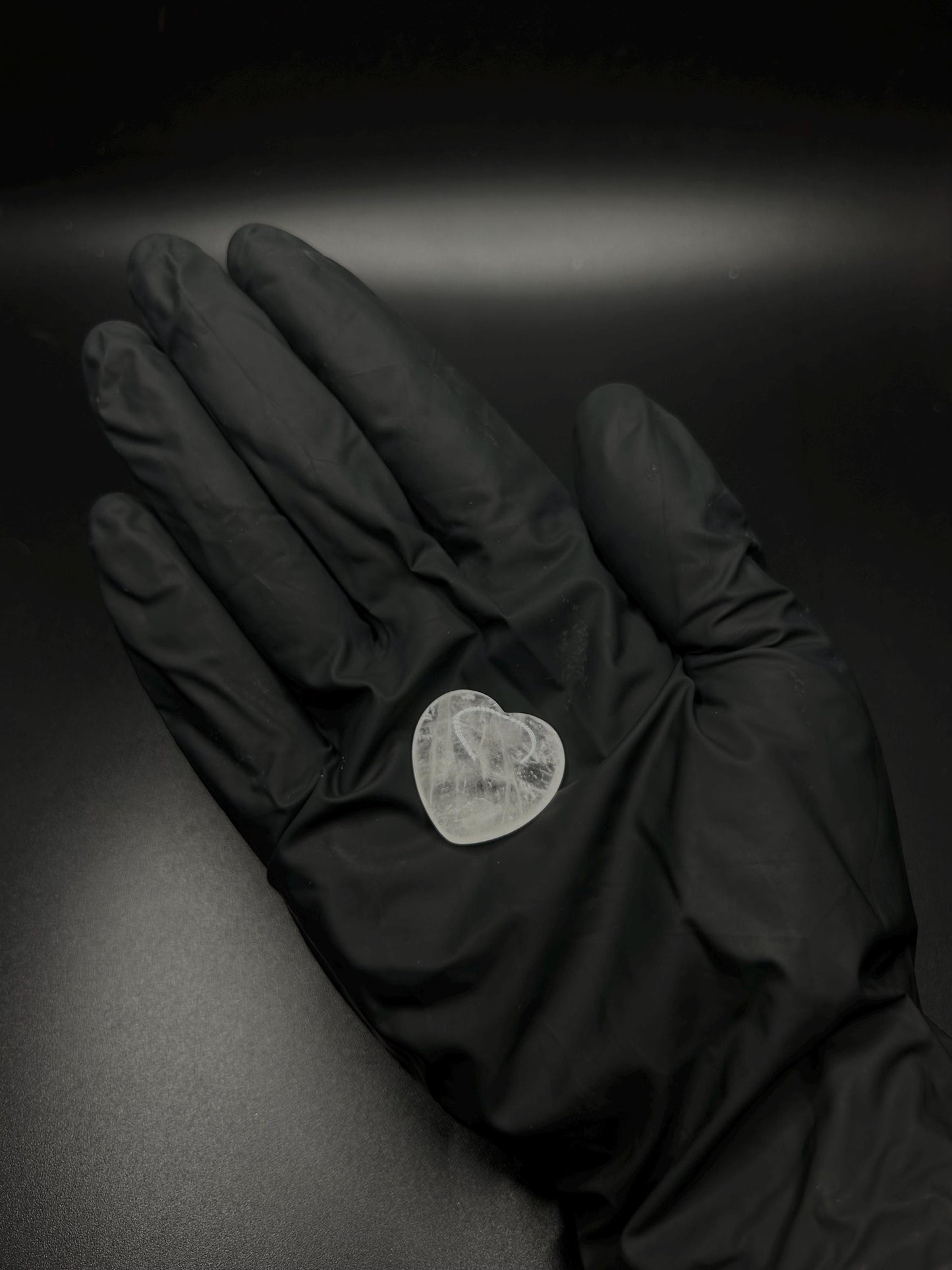 Clear Quartz Heart Crystal, Healing Stone Heart, Crystal Heart for Manifestation, Energy Healing, and Chakra Balancing, Gift for Her