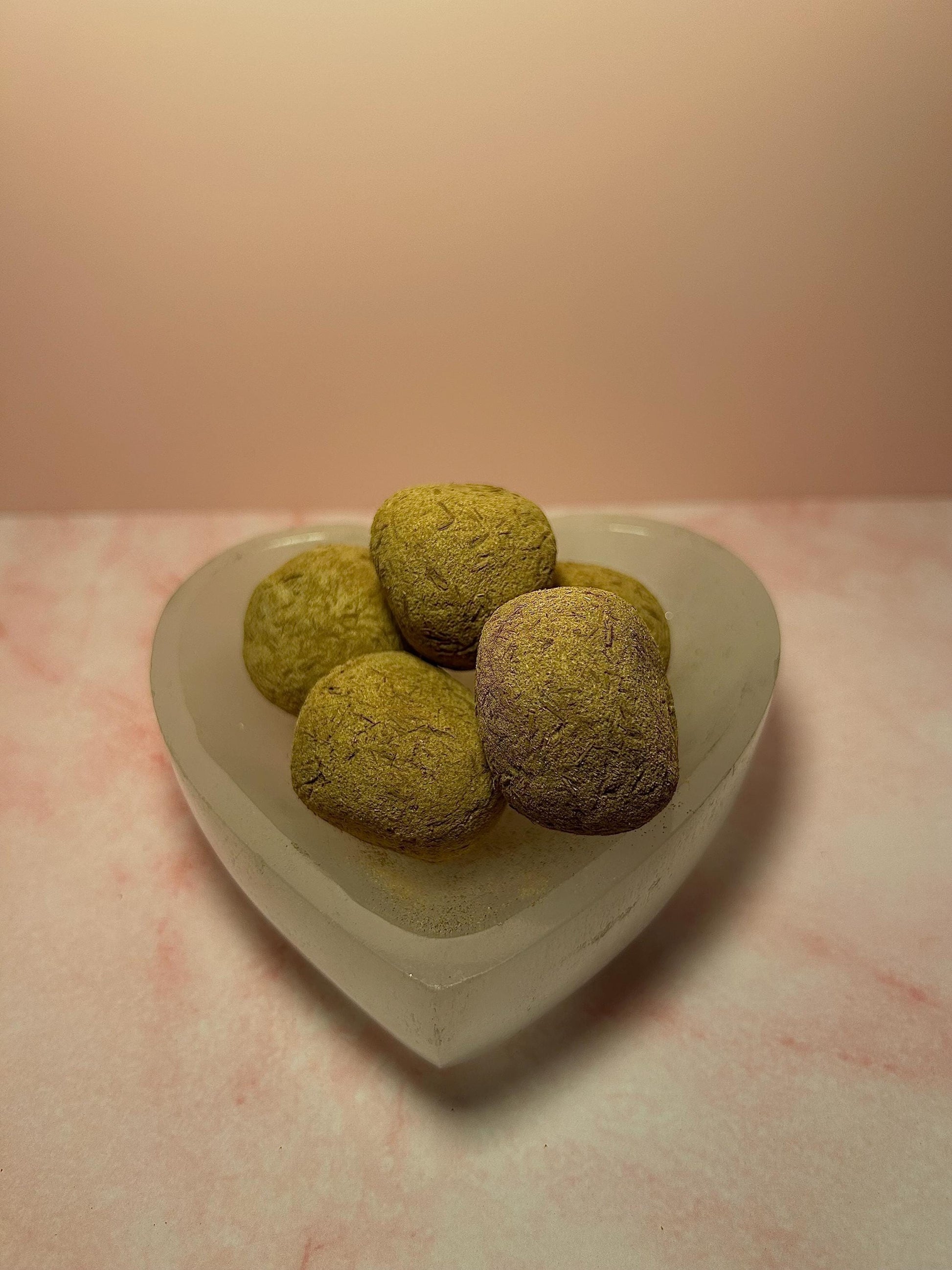 Cinnamon Smudge Balls 5 Pack – Spiritual Cleansing & Protection,!Handcrafted Herbal Incense for Manifestation, Energy Clearing, Money Work