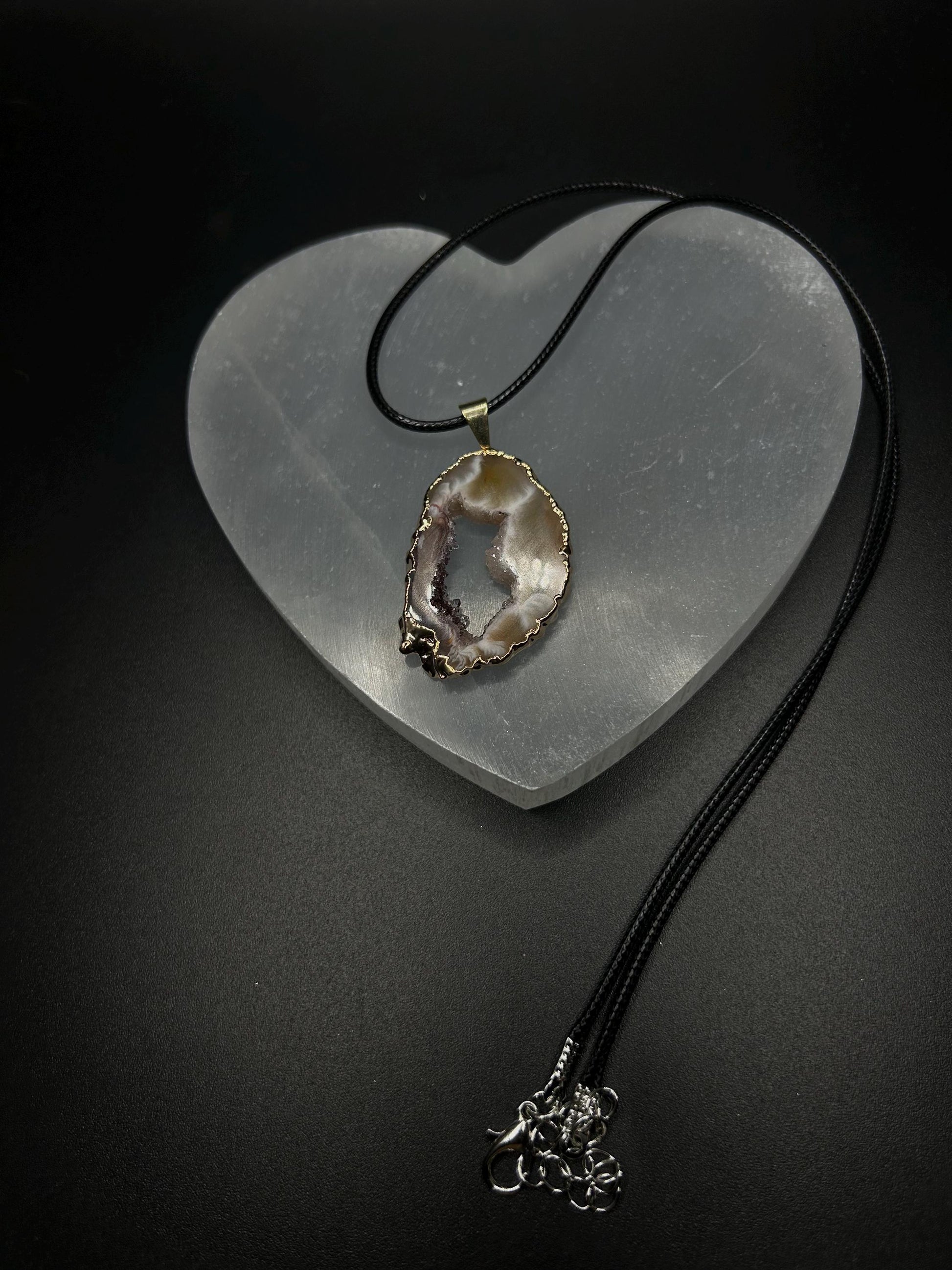 Agate Occo Geode Druzy Slice Pendant, Natural Crystal Necklace, Raw Agate Druzy Jewelry, Healing Stone Pendant, Boho Gemstone Jewelry