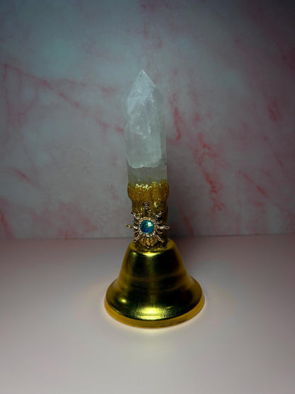 Rose Quartz Crystal Point Bell – Altar Bell for Love & Healing Energy – Spiritual Altar Supply – Crystal Bell for Rituals, Witchy Decor