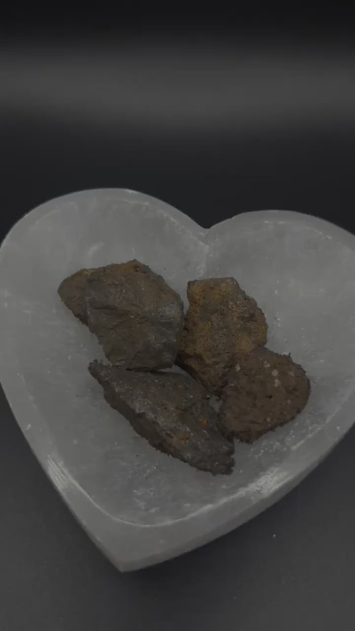 Lodestone Stone 5oz, Natural Powerful Magnetic Attraction  Mixed Small Sizes