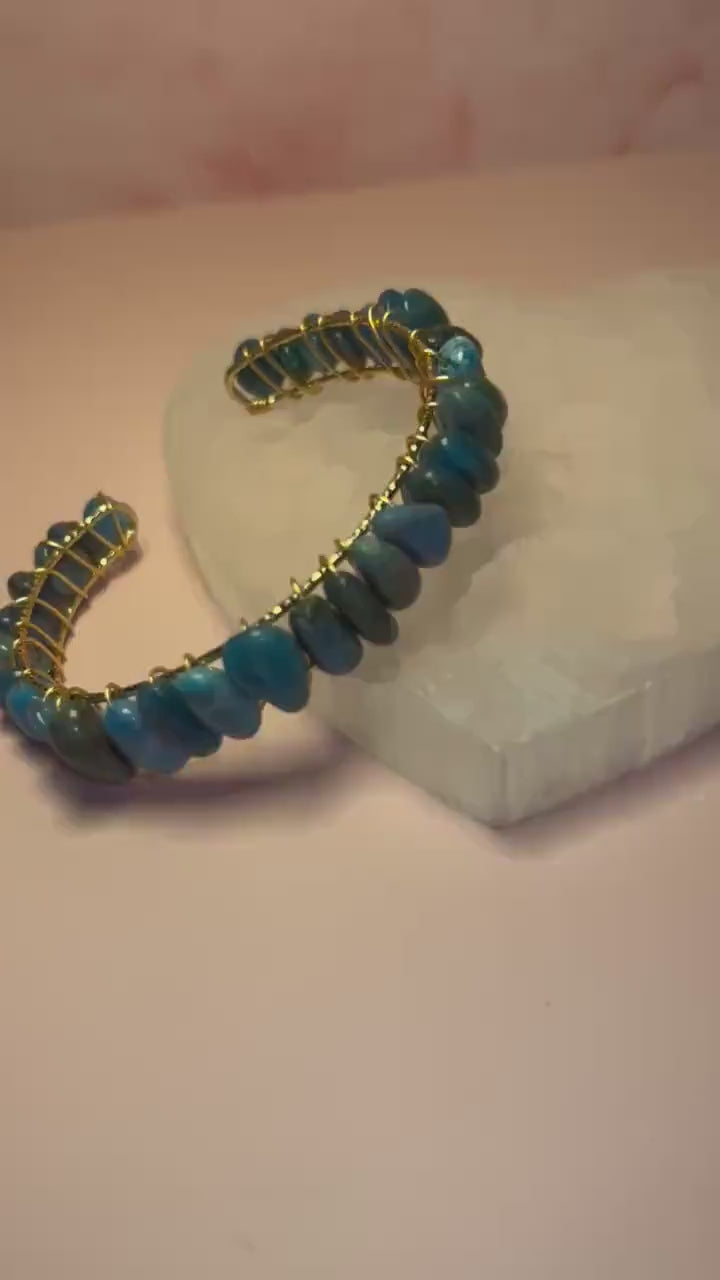 Blue Apatite Crystal Cuff , Yellow Gold Wire Wrapped Bangle Bracelet, Healing Crystal Jewelry , Spiritual Gift, Throat Chakra Stone