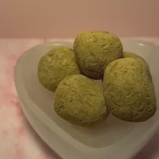 Cinnamon Smudge Balls 5 Pack – Spiritual Cleansing & Protection,!Handcrafted Herbal Incense for Manifestation, Energy Clearing, Money Work